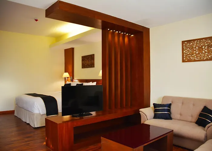 Eastern Palace Hotel