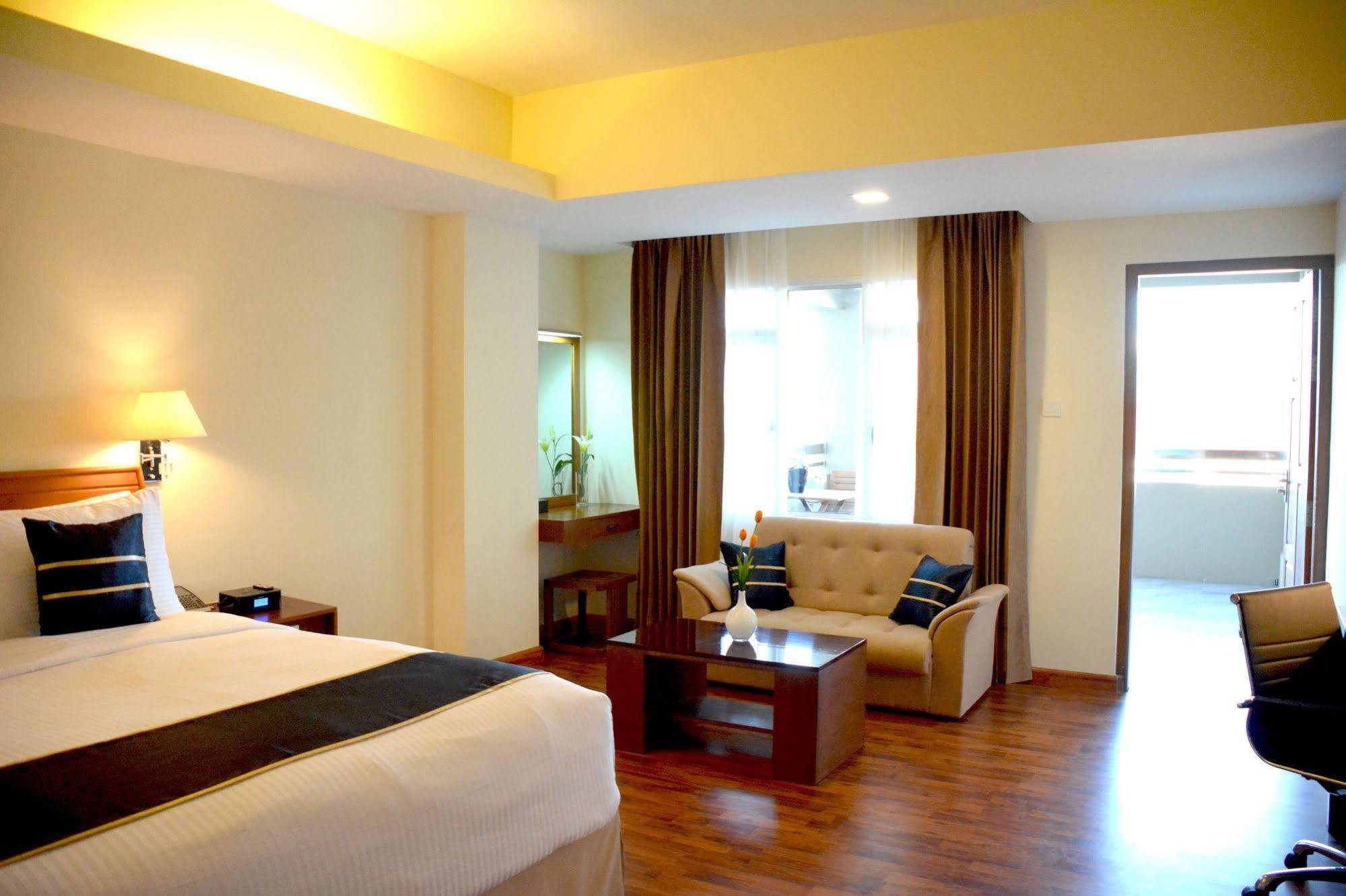 Hotel Eastern Palace