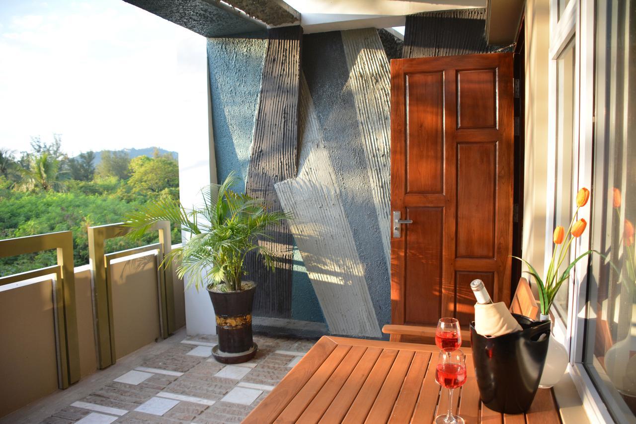Eastern Palace Hotel 4*